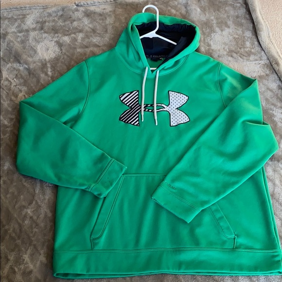 Under Armour Other - Under Armour Sweatshirt